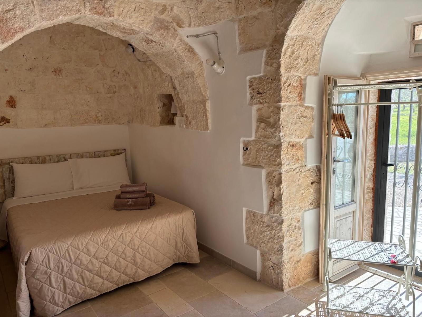 Villa Trullo Terra Di Alix à Ostuni Extérieur photo